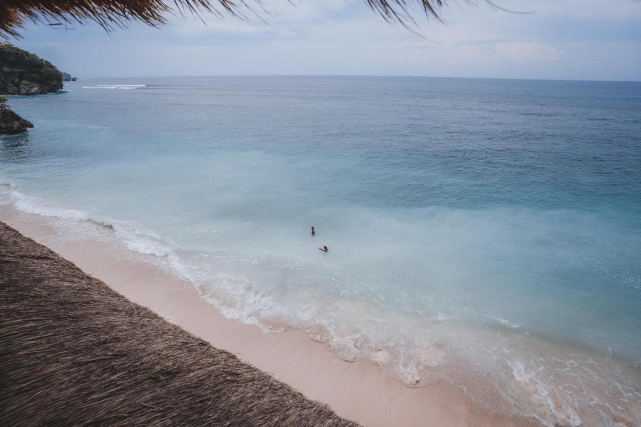 Legends Beachfront Resort Uluwatu Kültér fotó